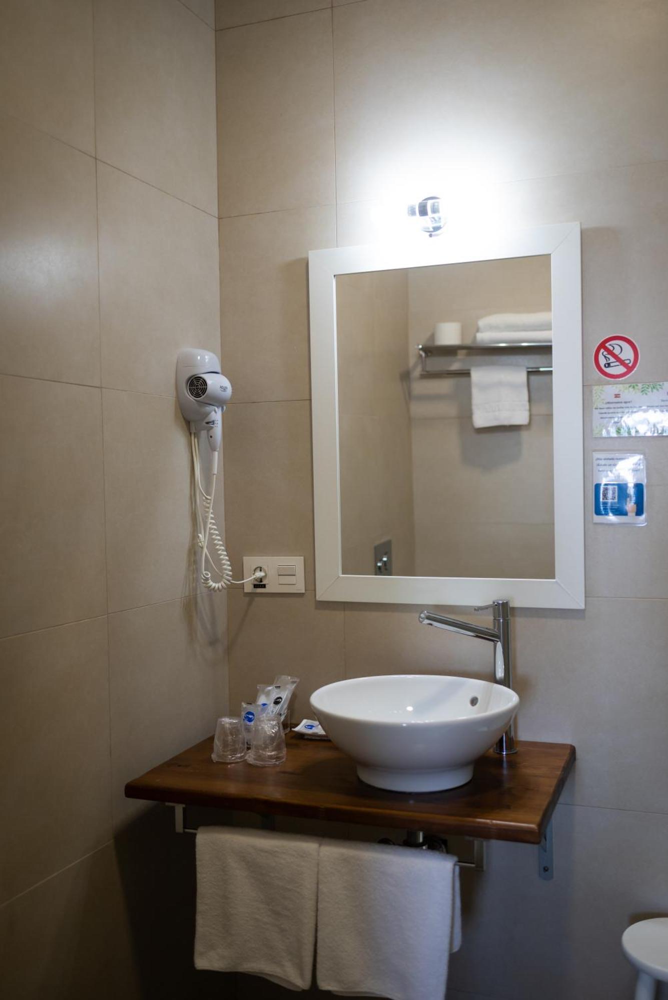 Hostal Boutique Casa Del Mar Altea Exterior photo