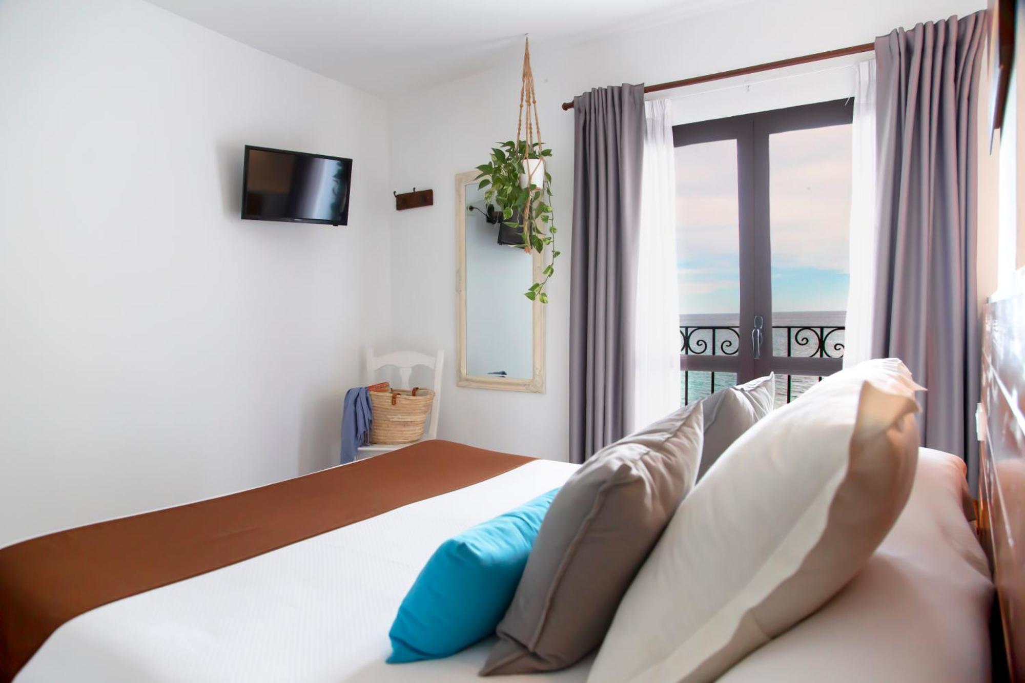 Hostal Boutique Casa Del Mar Altea Exterior photo
